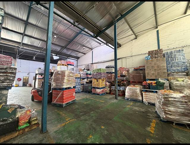 760M² WAREHOUSE TO LET IN BELLVILLE SOUTH INDUSTRIA